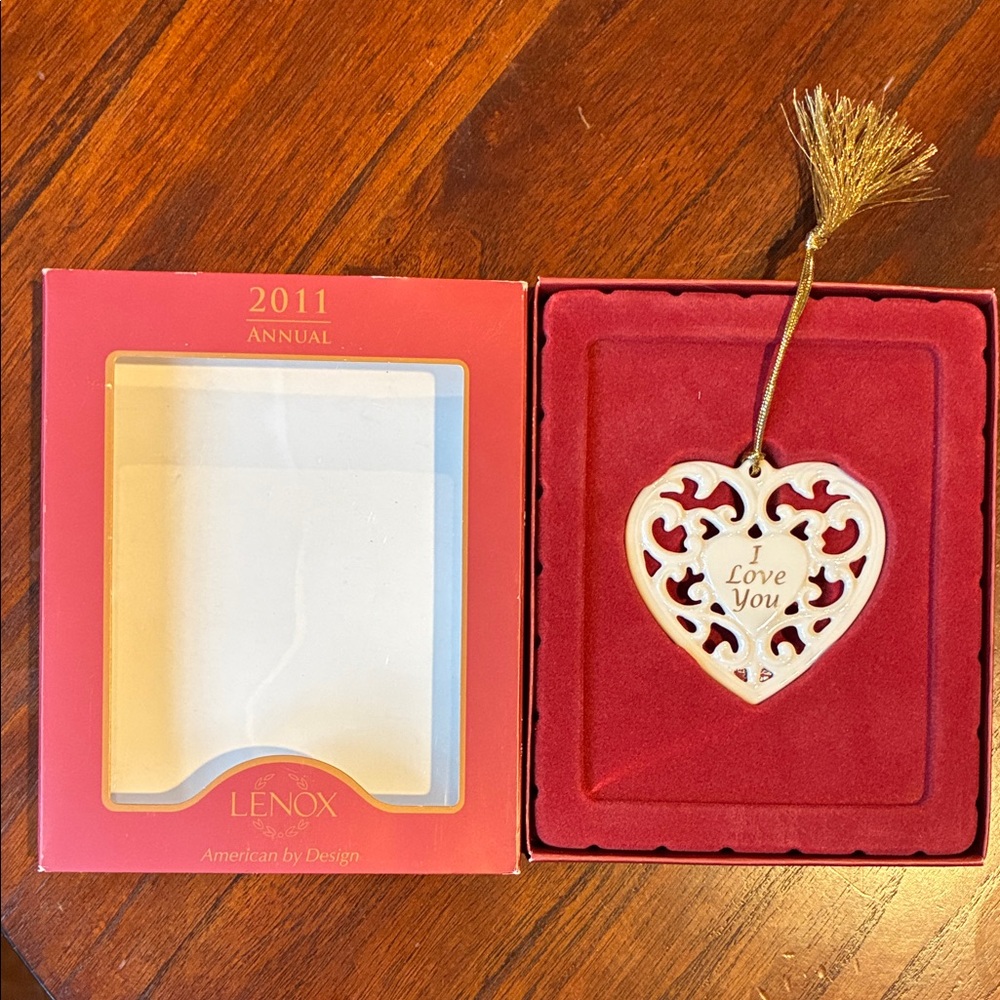Lenox 2011 Heart Ornament with Gold Tassel